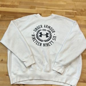Women’s white Under Armor sweatshirt
